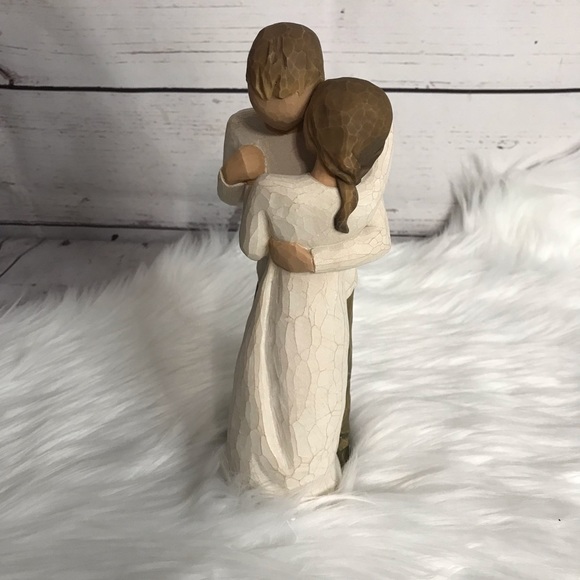 Willow Tree Promise Statue - Picture 7 of 11